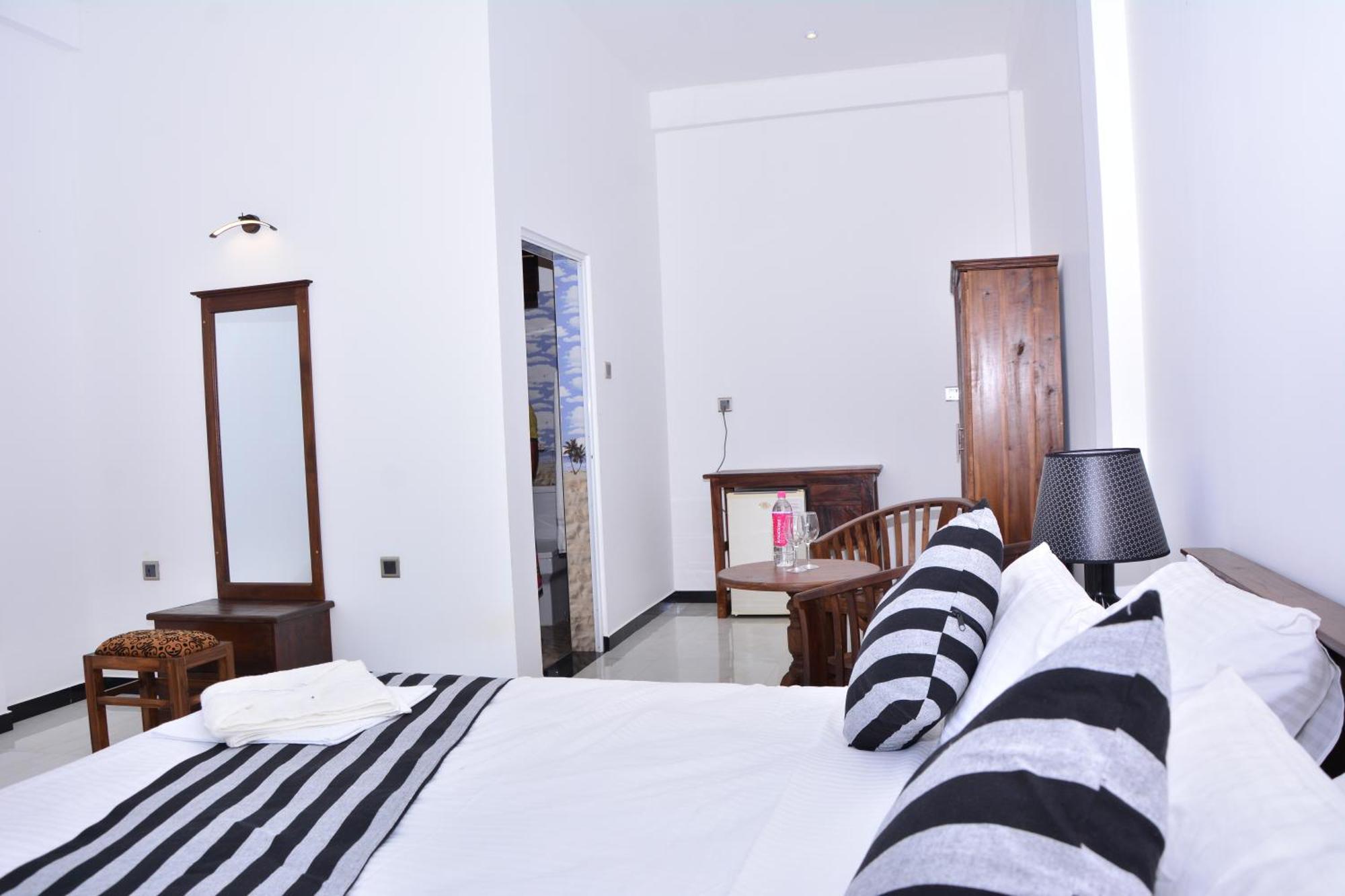 Skyresort Tangalle Εξωτερικό φωτογραφία